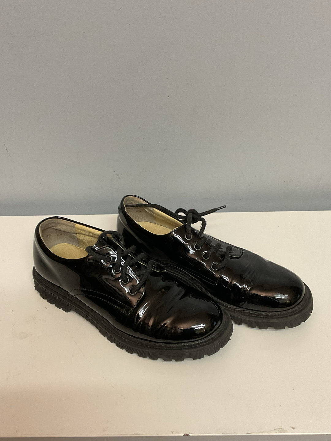Froddo Child Shoe Size 4 Black Patent Leather Shoes – 2ndchild